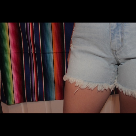 Universal Thread denim shorts - Picture 4 of 4